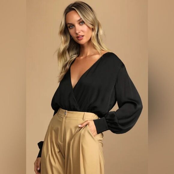 Lulus Vibe For Tonight Black Surplice Long Sleeve Chain Bodysuit - Size XS - Picture 6 of 7